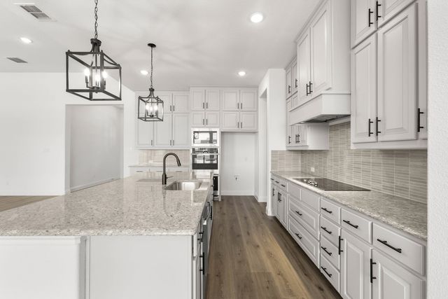230 Cordillera Lane, Red Oak, TX 75154