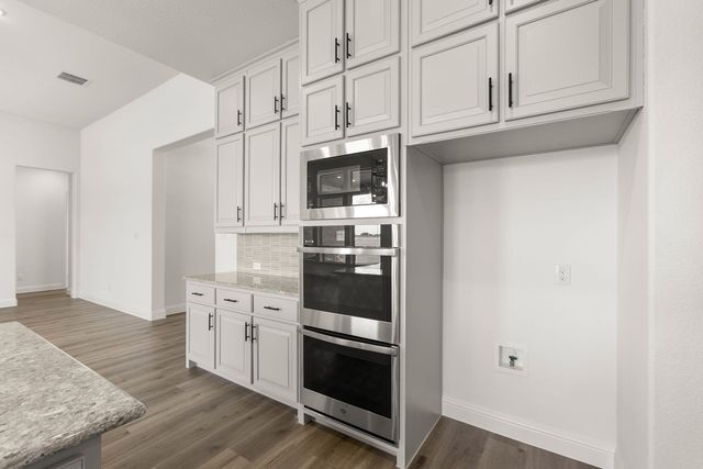 230 Cordillera Lane, Red Oak, TX 75154