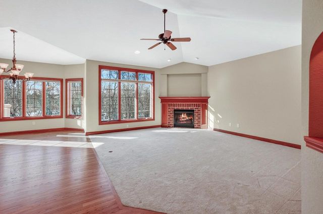 1444 Hidden Waters CIRCLE, West Bend, WI 53095