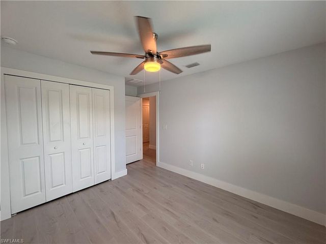 233 SW 47th TER, Cape Coral, FL 33914