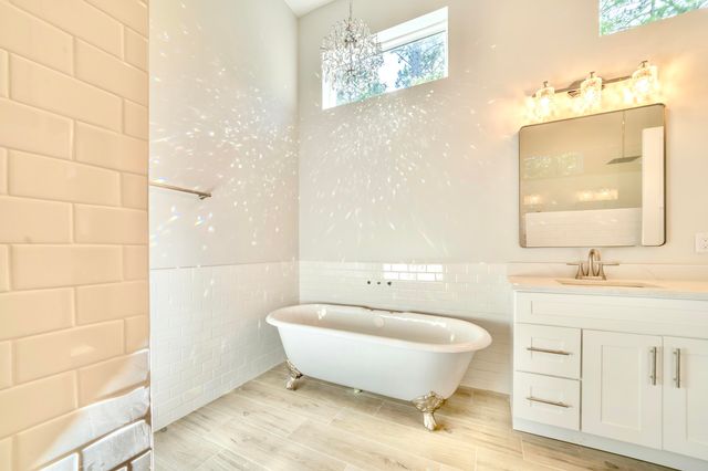 116 East Georgie, Point Washington, FL 32459