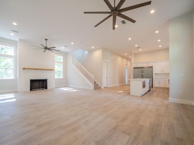 116 East Georgie, Point Washington, FL 32459