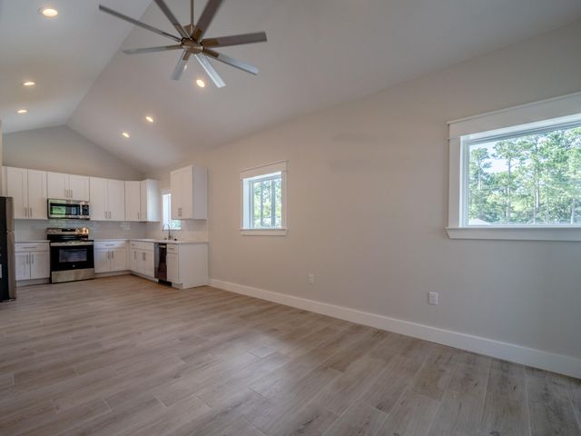 116 East Georgie, Point Washington, FL 32459