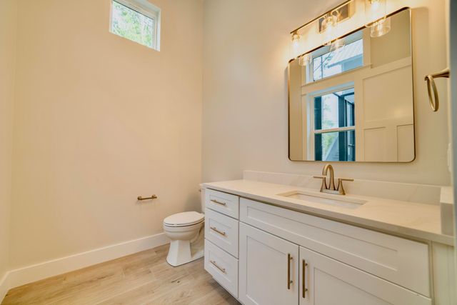 116 East Georgie, Point Washington, FL 32459