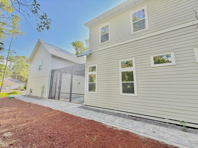 116 East Georgie, Point Washington, FL 32459