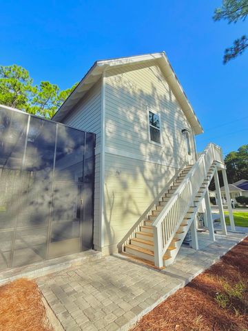 116 East Georgie, Point Washington, FL 32459