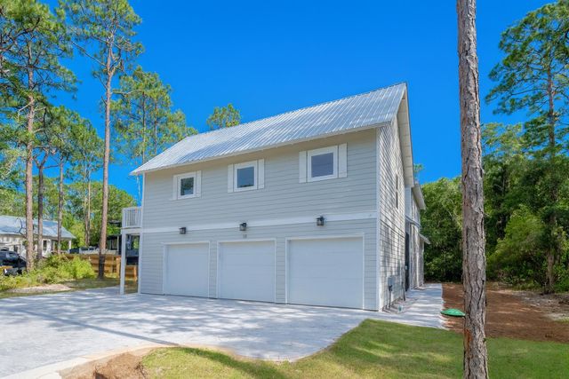 116 East Georgie, Point Washington, FL 32459