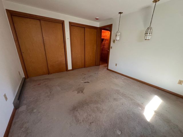 50 Van Horn St, Chicopee, MA 01013