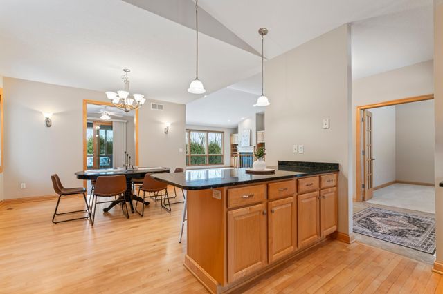 2090 Jade Lane NE, Rochester, MN 55906