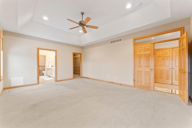 2090 Jade Lane NE, Rochester, MN 55906