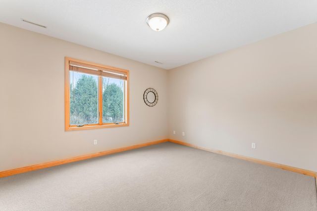 2090 Jade Lane NE, Rochester, MN 55906