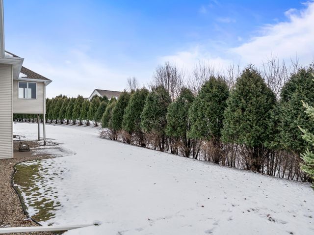 2090 Jade Lane NE, Rochester, MN 55906