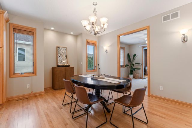 2090 Jade Lane NE, Rochester, MN 55906