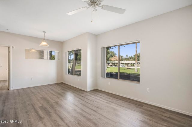 4644 N 22ND Street 1017, Phoenix, AZ 85016