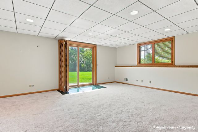 8420 Saint Moritz Drive, Spring Grove, IL 60081