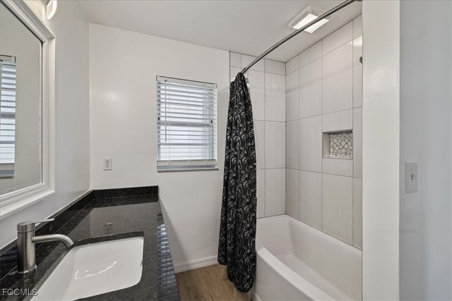 1815 SE 8th TER, Cape Coral, FL 33990