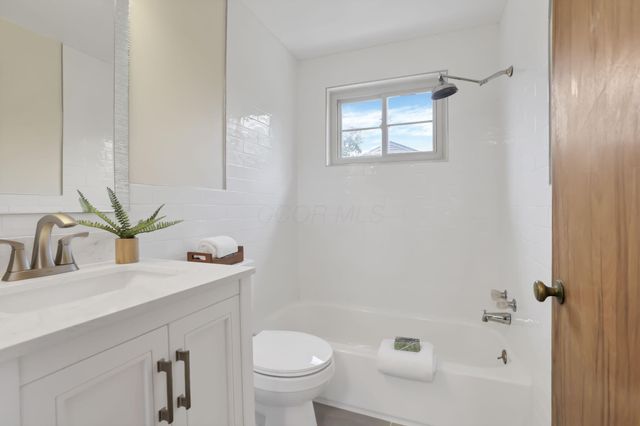 1810 Kings Court, B, Columbus, OH 43212