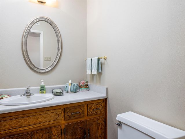 1704 Yokley RD, Rockdale, TX 76567