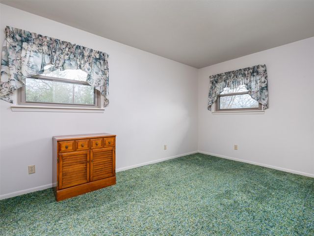 1704 Yokley RD, Rockdale, TX 76567