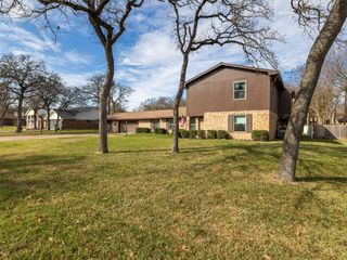 1704 Yokley RD, Rockdale, TX 76567