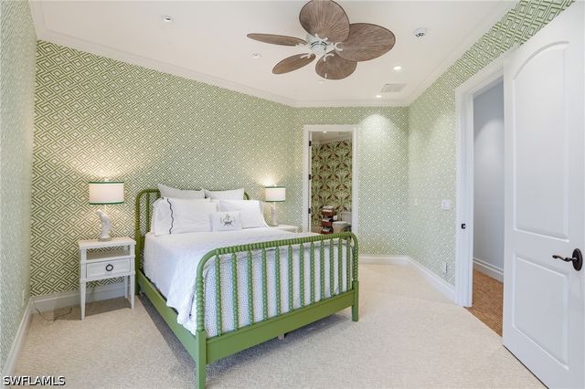 1237 Pocantico LN, Naples, FL 34110