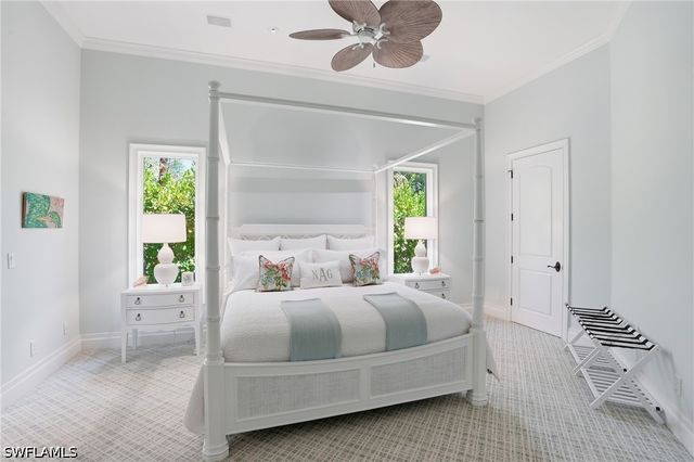 1237 Pocantico LN, Naples, FL 34110