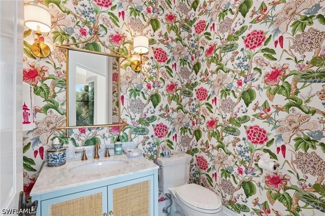 1237 Pocantico LN, Naples, FL 34110