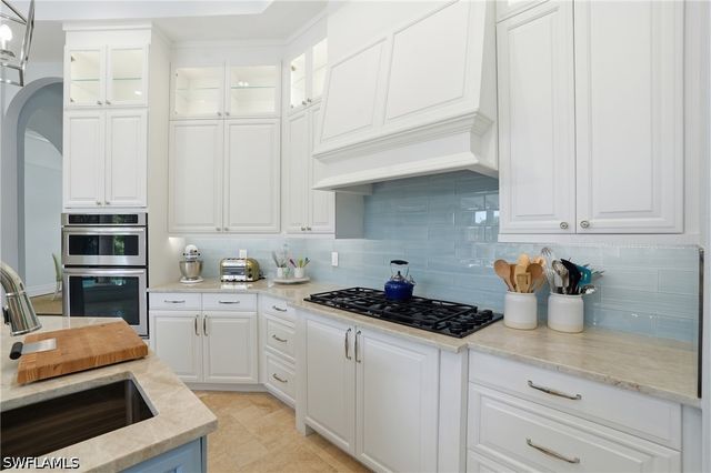 1237 Pocantico LN, Naples, FL 34110