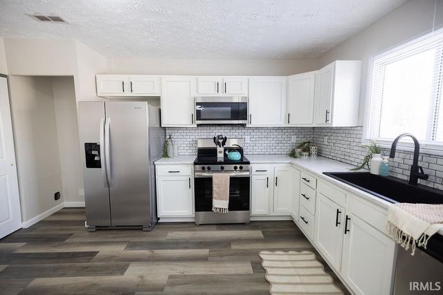 1438 W 13th Street, Muncie, IN 47302