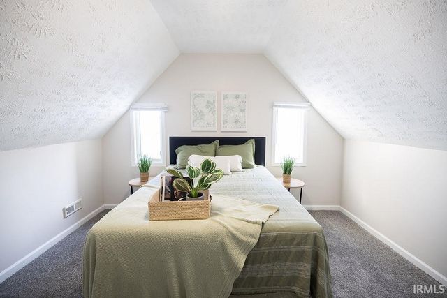 1438 W 13th Street, Muncie, IN 47302