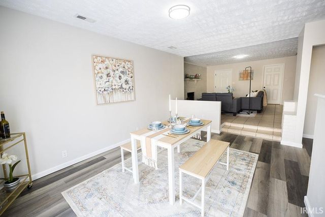 1438 W 13th Street, Muncie, IN 47302