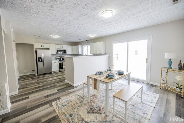 1438 W 13th Street, Muncie, IN 47302