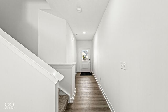 7567 Marin Parkway, Indianapolis, IN 46229