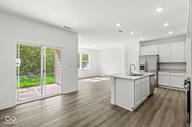 7567 Marin Parkway, Indianapolis, IN 46229