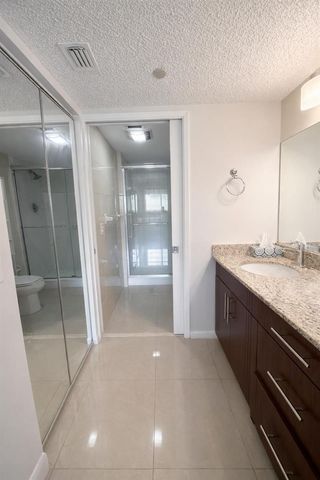 12551 SW 16th Court 206c, Pembroke Pines, FL 33027