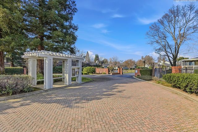 106 Graeagle Ct, Roseville, CA 95678