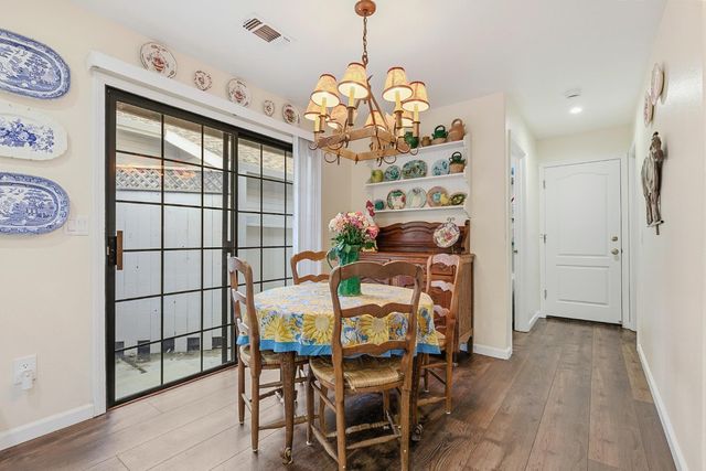 106 Graeagle Ct, Roseville, CA 95678