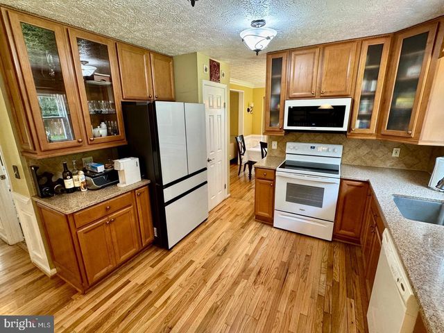 3107 VOYAGE DR, Stafford, VA 22554