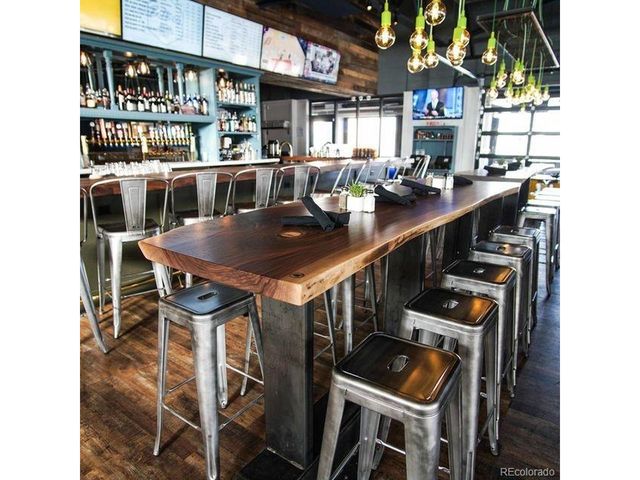 2880 Oneida St, Denver, CO 80207