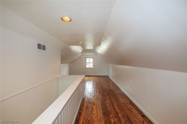 18404 Homeway Road, Cleveland, OH 44135