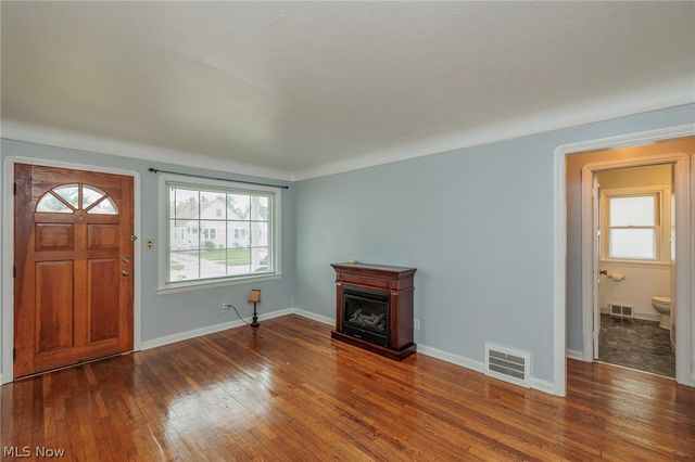 18404 Homeway Road, Cleveland, OH 44135
