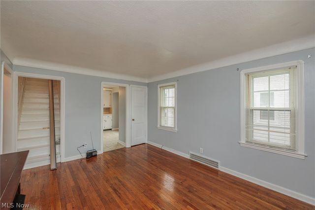 18404 Homeway Road, Cleveland, OH 44135