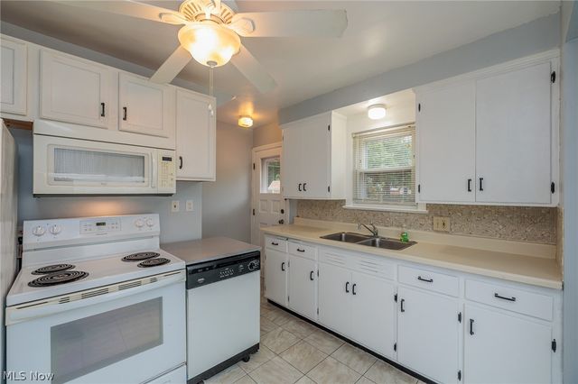 18404 Homeway Road, Cleveland, OH 44135