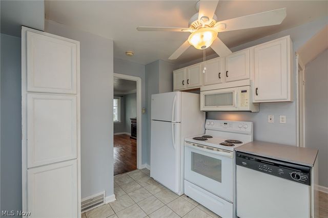 18404 Homeway Road, Cleveland, OH 44135