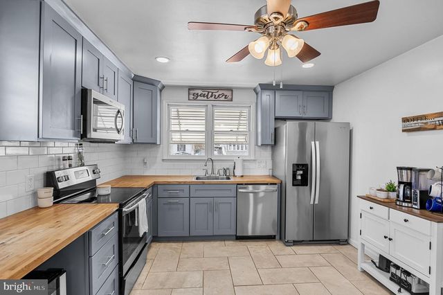 409 LIPPINCOTT AVE, Riverside, NJ 08075