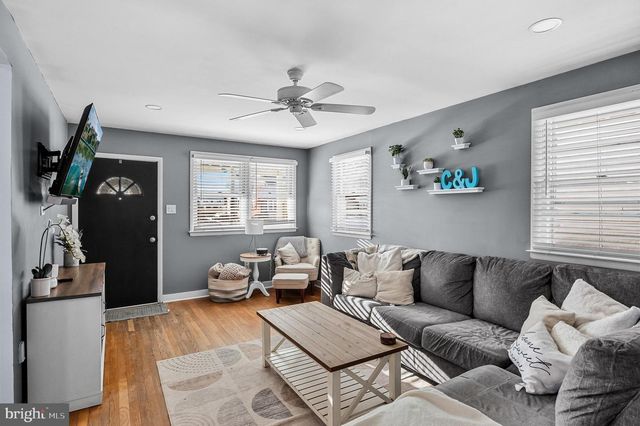 409 LIPPINCOTT AVE, Riverside, NJ 08075