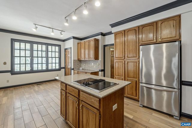 3383 MARSDEN PT, Keswick, VA 22947