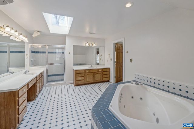 3383 MARSDEN PT, Keswick, VA 22947