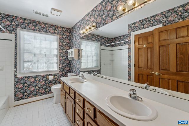 3383 MARSDEN PT, Keswick, VA 22947