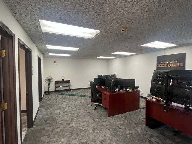 1336 Enterprise Drive, Romeoville, IL 60446